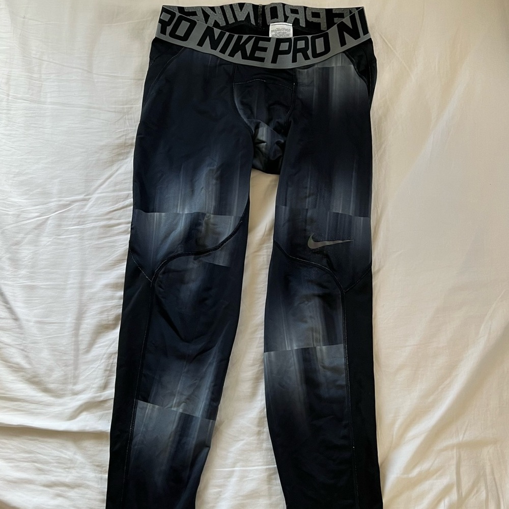 Men’s Nike Hyperwarm Compression Tights, XL